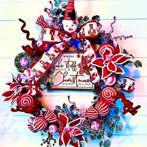 Handmade custom wreaths – Customizable options available as well